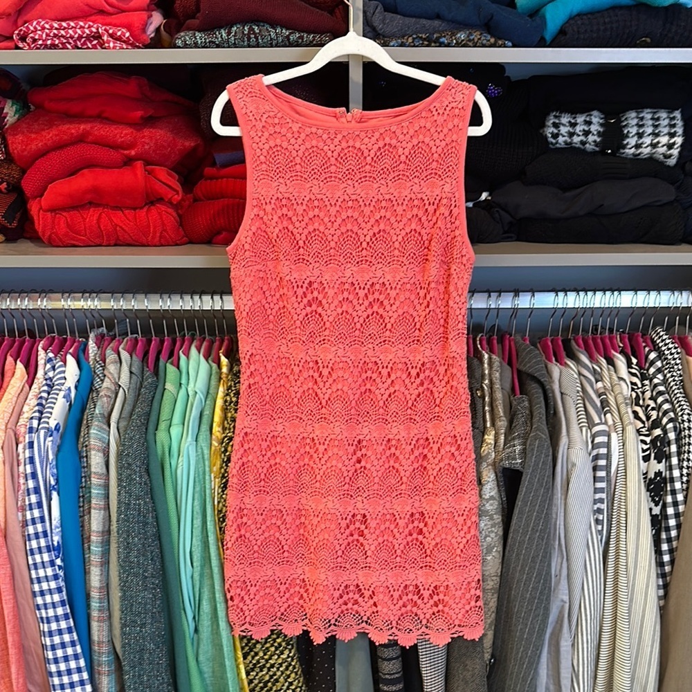 Tart coral embroidered sleeveless lined back zipper closure dress size S